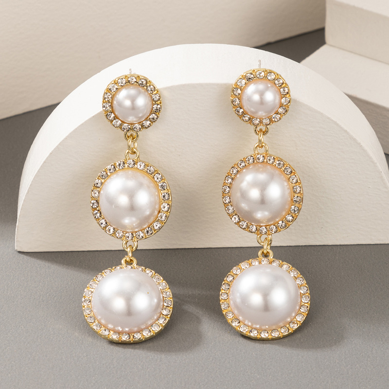 Circle Diamond-studded Pearl Tassel Earrings display picture 2