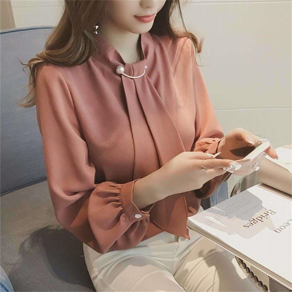 春装新款韩版针织环扣灯笼袖套头女长袖打底衬衫上衣
