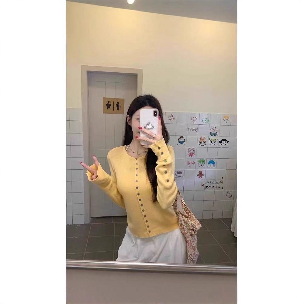 2025 New Early Autumn Korean Style High-End Knit Sweater Tops for Women, Casual and Lazy Outerwear Cardigan Sweater Jacket