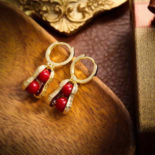 �к��»���ϲ�c���h�~�����³��OӋ�ж��Ů�r�и߼����ﶬ��Ȧ