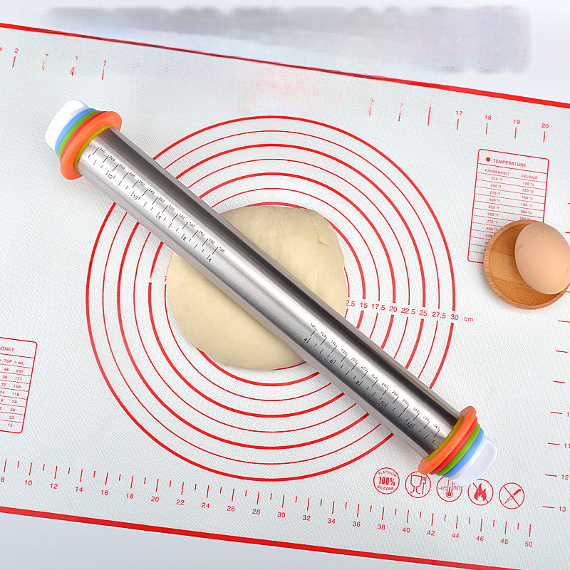 Measuring cup, flour scoop, cutting board, kneading mat, silicone dough mat, stainless steel rolling pin, kneading tool