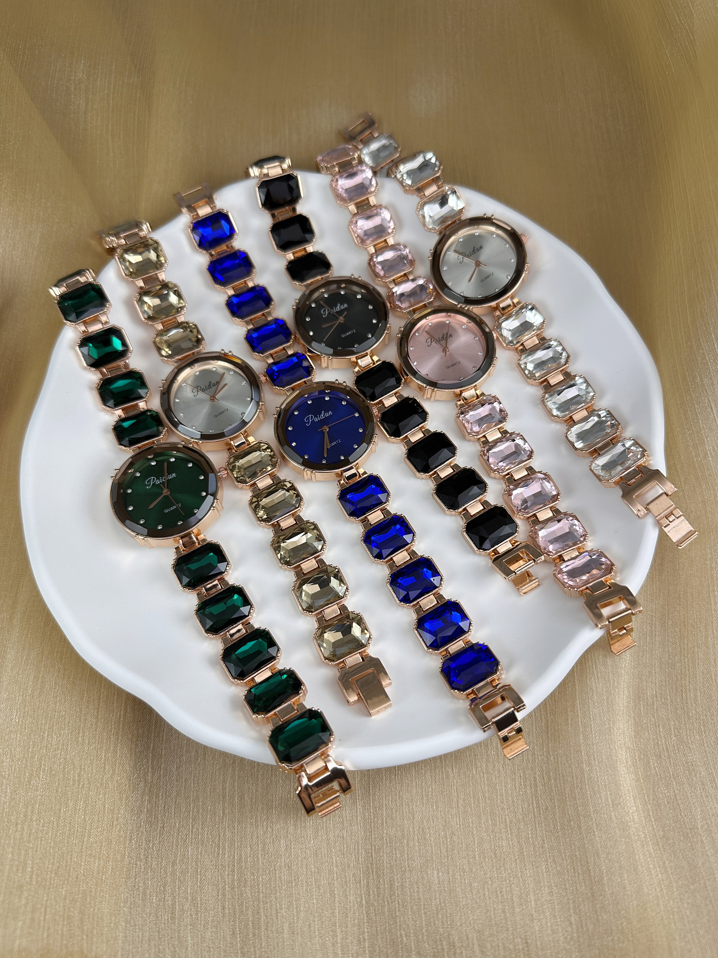 Casual Vocabulary Words/Name Quartz Watch display picture 10