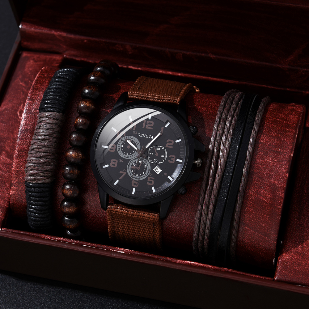 Stylish Quartz Watch 9