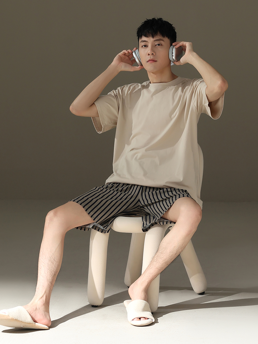 Men's Pajamas Summer Cotton Thin Round Neck Short Sleeve Teenagers Loose Casual Casual Striped Shorts Home Wear