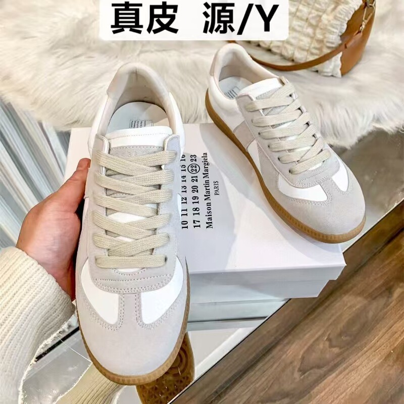 High-end Margiela MM6 German training shoes, white sneakers for men and women, unisex, versatile retro casual sports sneakers High-end Margiela MM6 German training shoes, white sneakers for men and women, unisex, versatile retro casual sports sneakers