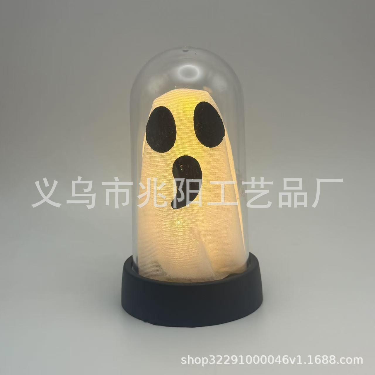 Decoración de la habitación de Halloween iluminado lindo fantasma en el reloj de cristal iluminado estatua LED luz de noche decoración