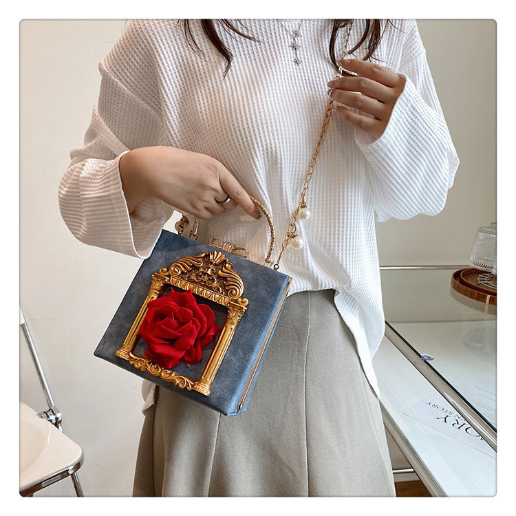 Retro Baroque Angel Flower Chain Shoulder Bag For Women_voghion.com
