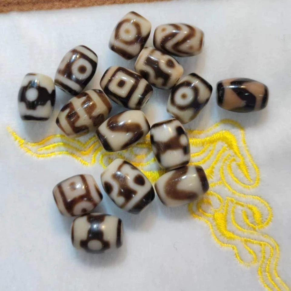 Mandala three-eyed tiger teeth pattern Tiandi tiger teeth pattern Treasure bottle agate dzi beads small size old Feng handmade beads