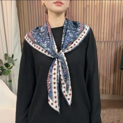 植物と花のプリント三角スカーフ、新しい中国風のファッショナブルな旅行服、気質の薄いスカーフトレンド