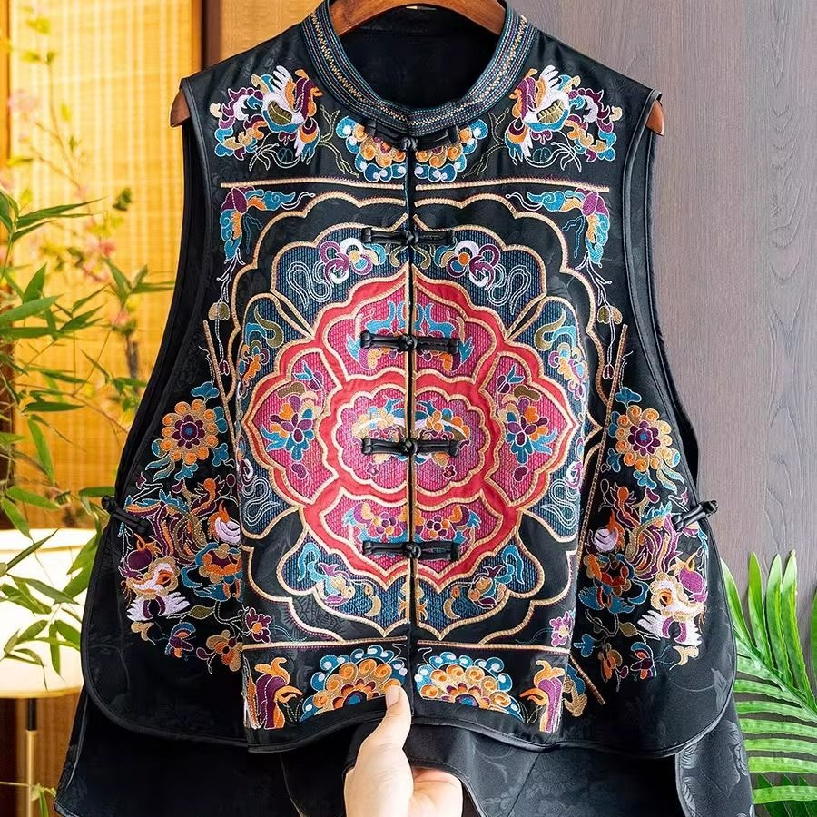 Retro negro suelta chaleco exterior para las mujeres 2023 otoño nueva moda nacional bordado pesado jacquard