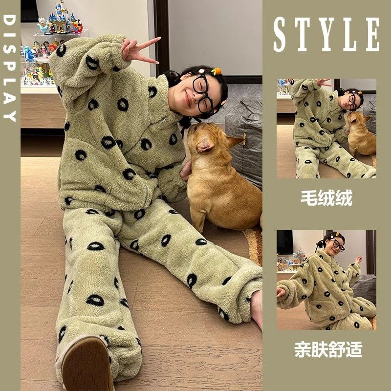 秋冬季立领字母可爱珊瑚绒长袖睡衣女冬天保暖毛绒可外穿睡衣套装