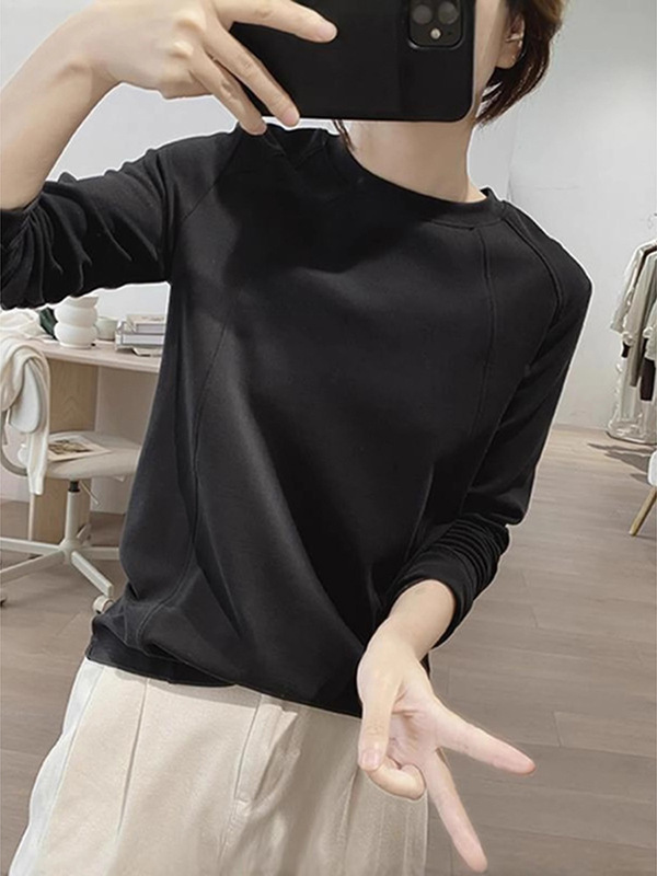 ヨーロッパデザインの女性用長袖Tシャツ2025春の新スタイルインナーレイヤリングシャツルーズスリミングトップ|undefined