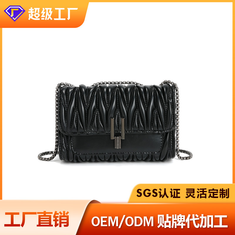 广州狮岭包包女包2024年冬季新款时尚菱格链条锁链单肩斜挎小方包