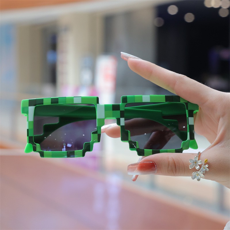 Mosaic Sunglasses For Women With Colorful Grid Pattern Fun Glasses_voghion.com