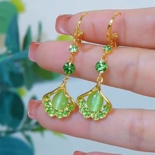 轻奢高级感绿色银杏叶猫眼石长款流苏耳环时尚气质网红耳饰女
