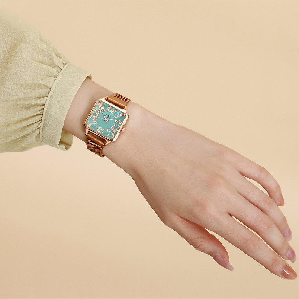 Νέο μοντέρνο γυναικείο μοντέρνο μοντέρνο μινιμαλιστικό τετράγωνο καντράν από χαλαζία με δικτυωτό λουράκι πόρπης_voghion.com