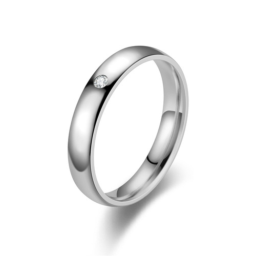 4MM diamond-encrusted spherical smooth surface engravable ring. Simple design couple ring. Manufacturer of large wholesale quantity and preferential treatment.