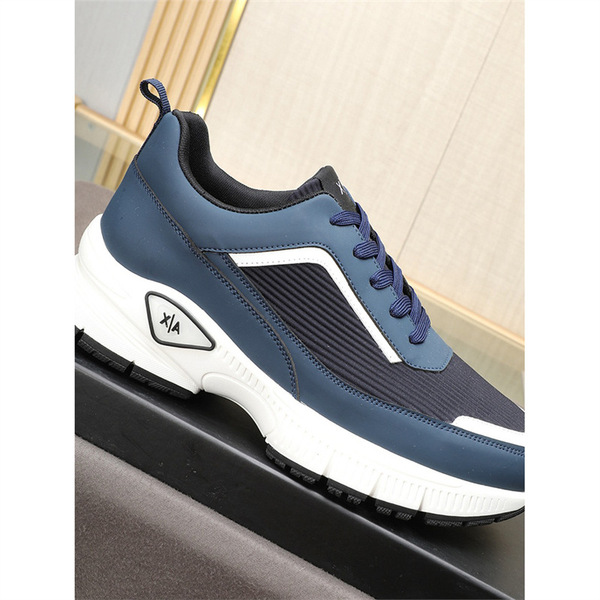 Breathable comfortable sneakers platform