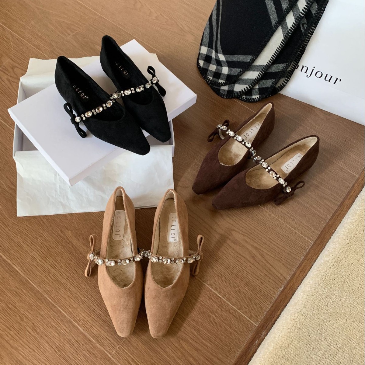 Suede Rhinestone Strap Fashion Women's Shoes 2025 Autumn New Shallow Square Toe Flat Versatile Women's Shoes