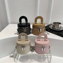 ����ˮͰ���2025�¿�ɭϵܛ�Õr�о�����bag�W�t朗l��б��ɳ��