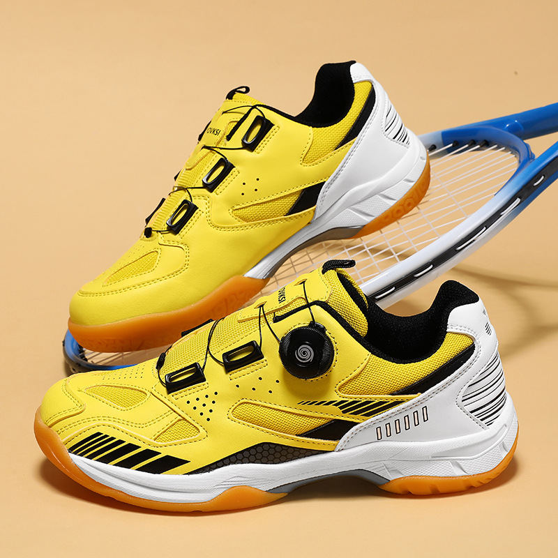 Nuevos zapatos de bádminton deportivos al aire libre transfronterizos de entrenamiento de tendón interior de pareja zapatos de bádminton de pareja stock