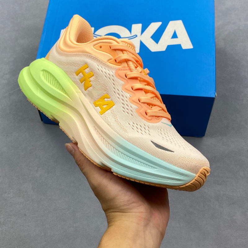 純正オリジナル Hoka ONE ONE ランニングシューズ 男女兼用 軽量 厚底 ジョギングシューズ Bondi9 ボンダイ アーバン トレンド ランニングシューズ|undefined