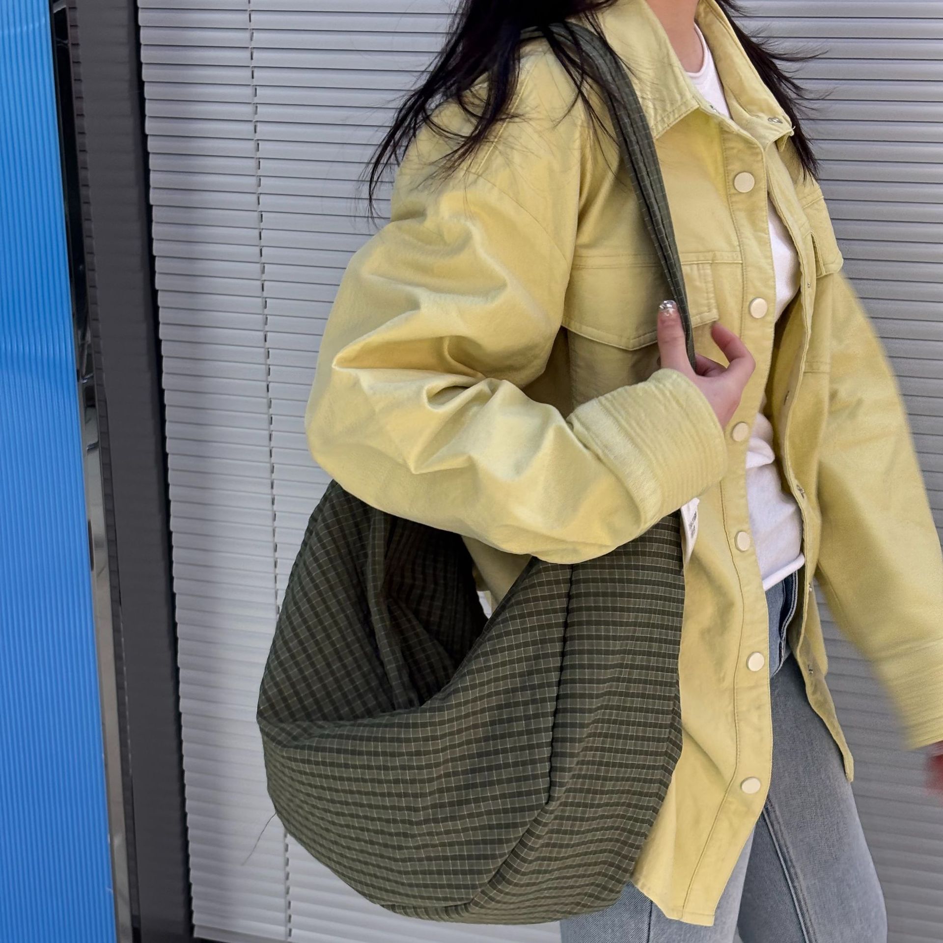 Bolso de bola de masa de viajero de moda perezoso nuevo bolso Tote todo fósforo bolso de mensajero de un solo hombro de gran capacidad bolsa de tela Waffle image 5