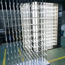 不锈钢亚克力酒架定 制别墅酒窖发光亚克力酒架定 制会所酒架定