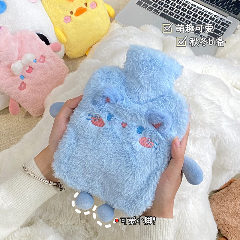 1000mlのかわいいアニメの形のぬいぐるみの注水の湯たんぽの卸売りはお腹を敷きます手を温めます。|undefined