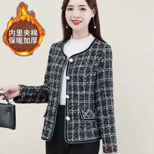 2024春装新款千鸟格中年妇女小香风短款外套妈妈时尚圆领开衫上衣