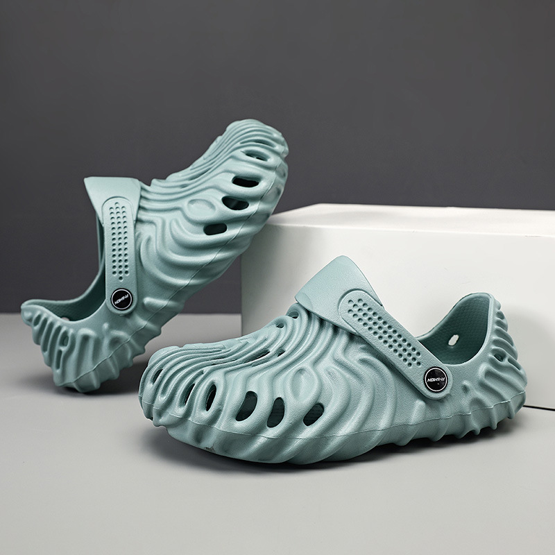 Sandalias de playa al aire libre de moda para hombres y mujeres, medio remolque, sandalias de doble uso de gran tamaño transfronterizo de verano, zapatos con agujeros al aire libre