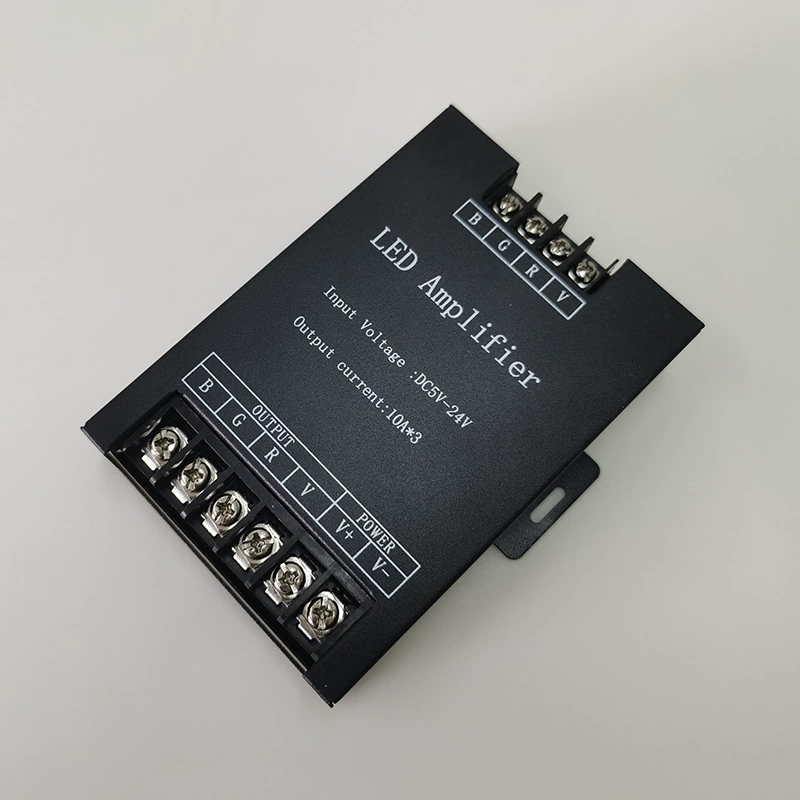 LED свет с RGB усилителем