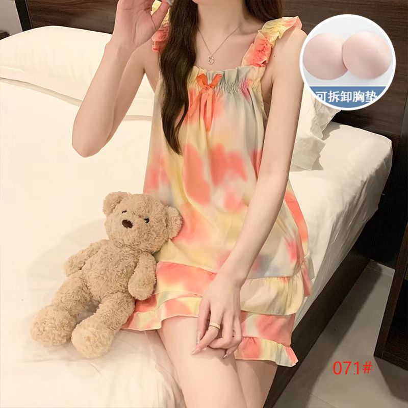 Pijamas al por mayor transfronterizos mujeres primavera y verano nuevos pantalones cortos de la princesa con cojín de pecho lindos set de flores ropa para el hogar