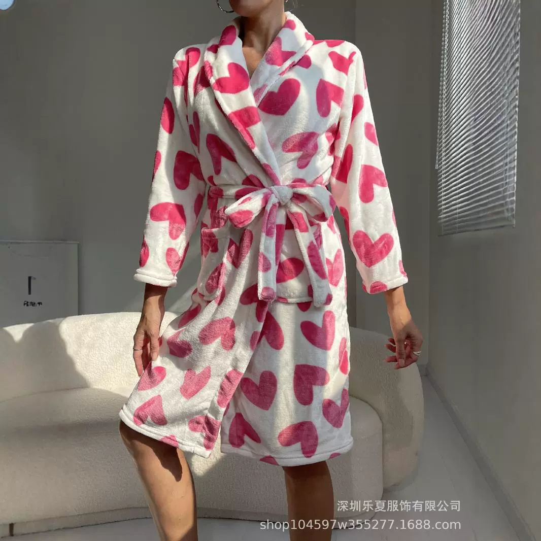 2024秋冬新款睡袍加厚长款系带浴袍粉色爱心印花冬季女款睡袍跨境