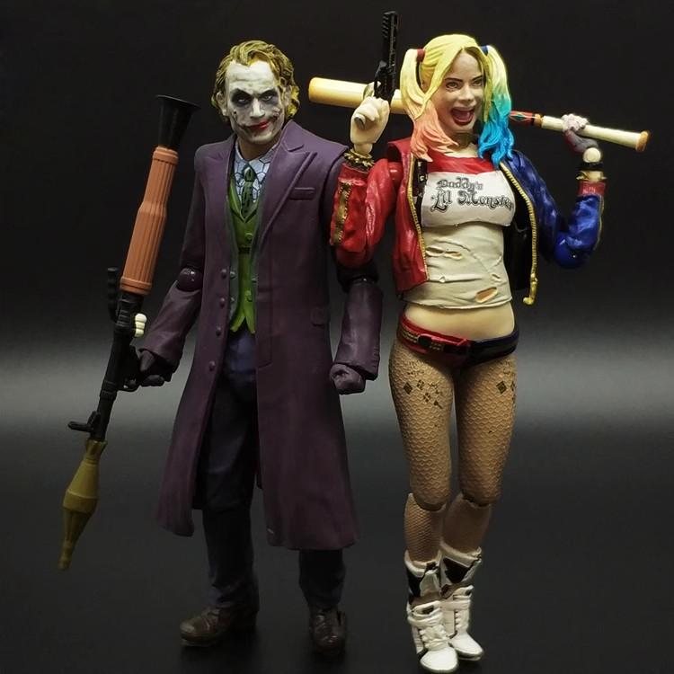 Suicide Squad articulaciones móviles SHF Joker Joker Joker modelo de mujer Harley Quinn adornos hechos a mano