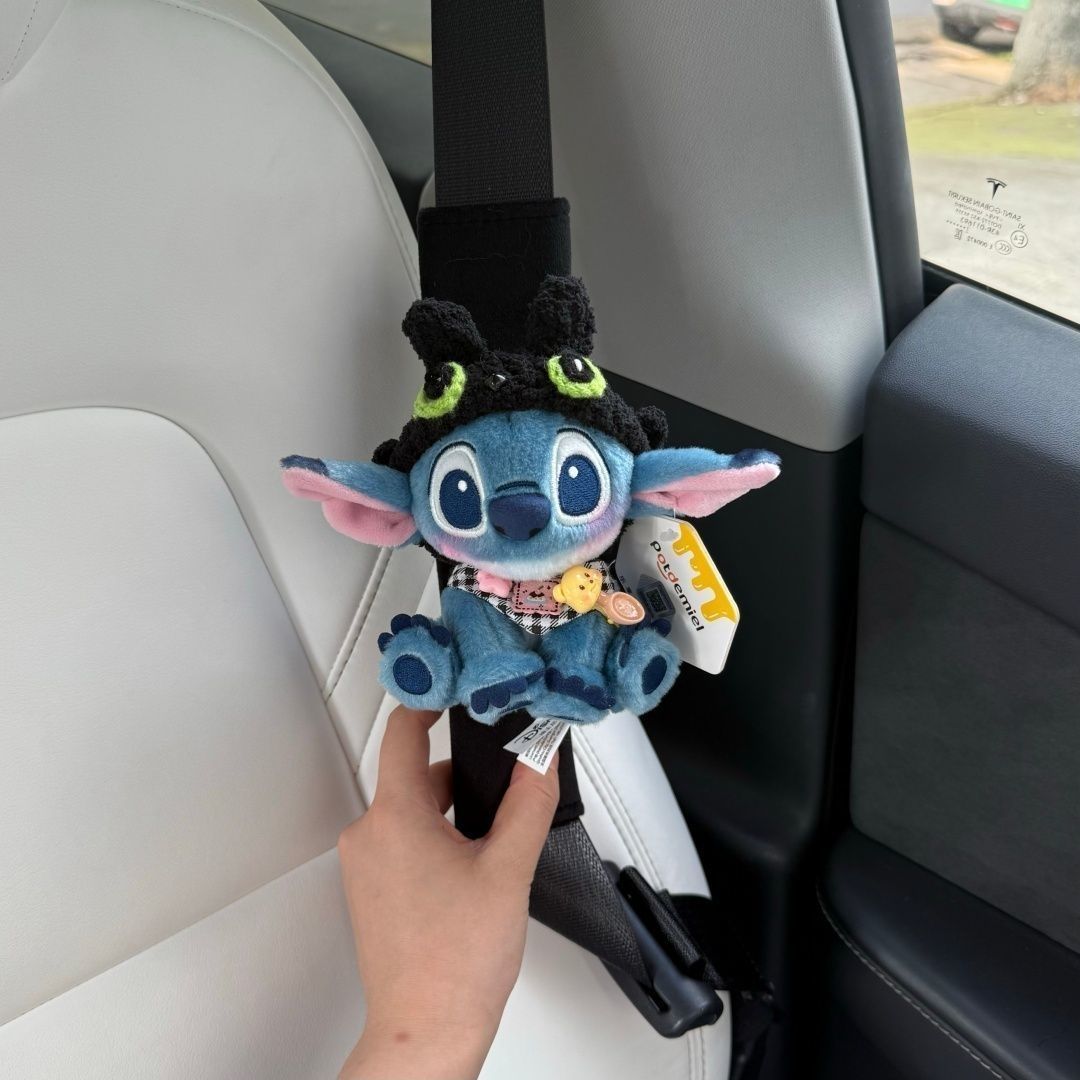 Car Interior Decoration Stitch Cute and Fun Seatbelt Shoulder Pads, Cute Cartoon Anti-Strangle and Anti-Wear Shoulder Straps, Suitable for All Seasons