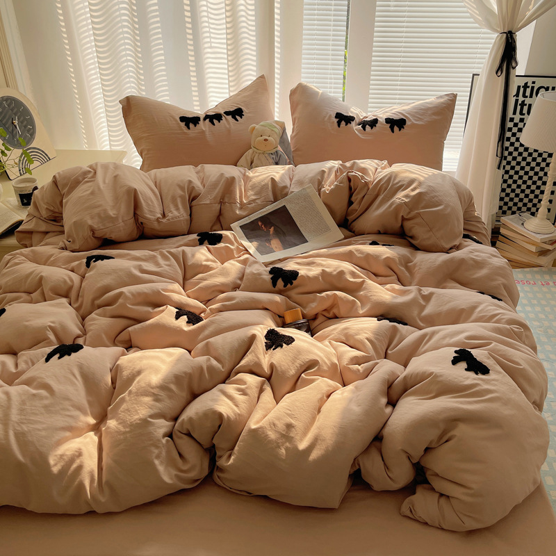 2024 nuevo estilo suave lazo toalla bordado nube lavada algodón funda edredón de cuatro piezas sábana sábana sábana simple y elegante