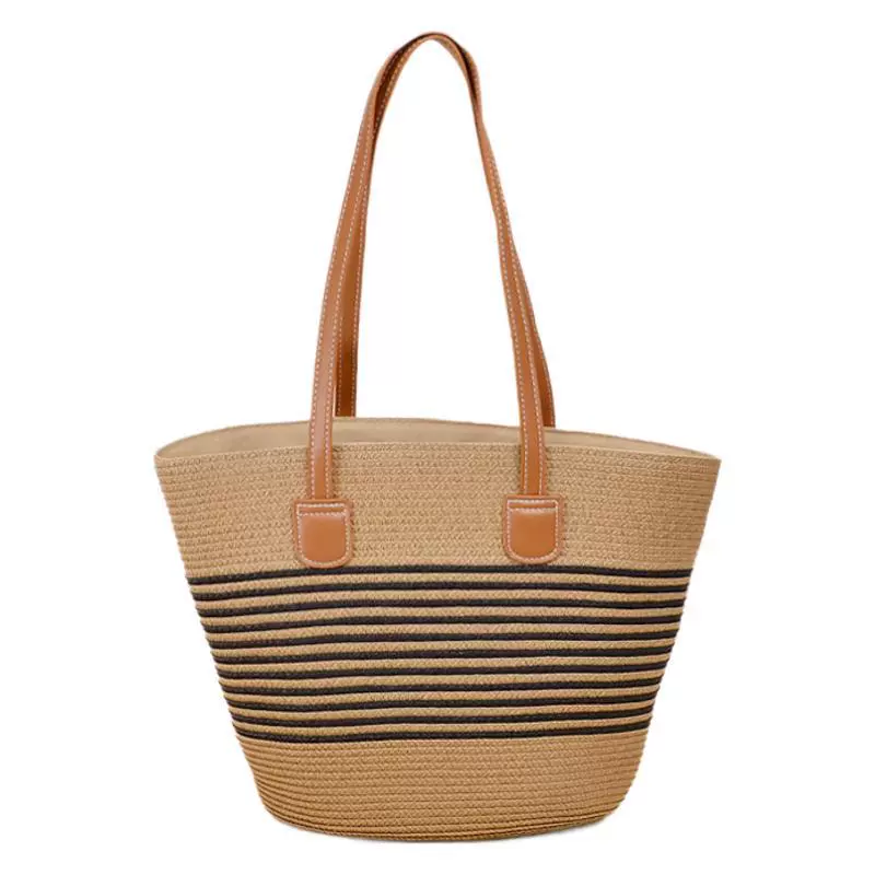 Capacious straw one-shoulder bag