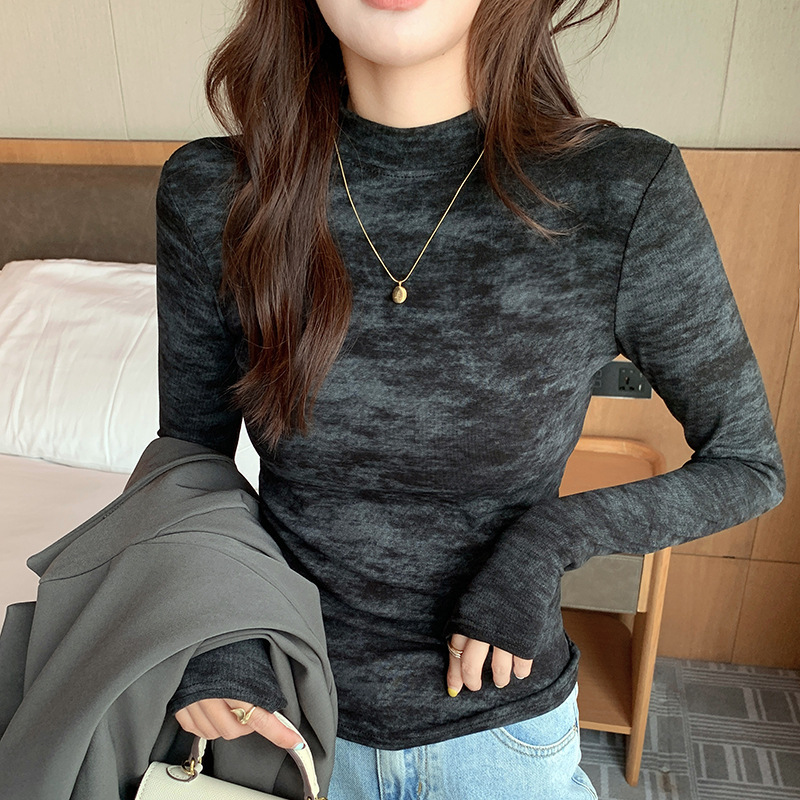 H269半高襟迷彩シャツの女性の中に秋冬の新型の洋気修身を着て、tネックの長袖の上着を着ます。|undefined