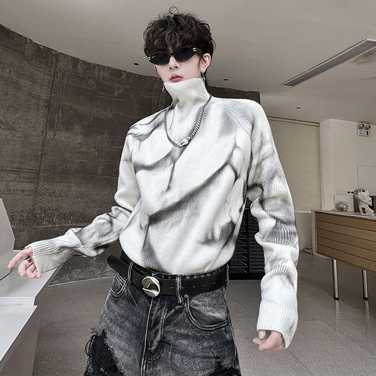 Rendimiento de camisetas de punto suéter de hombre cuello medio alto con la personalidad de la camiseta de invierno y otoño al por mayor fábrica transfronteriza