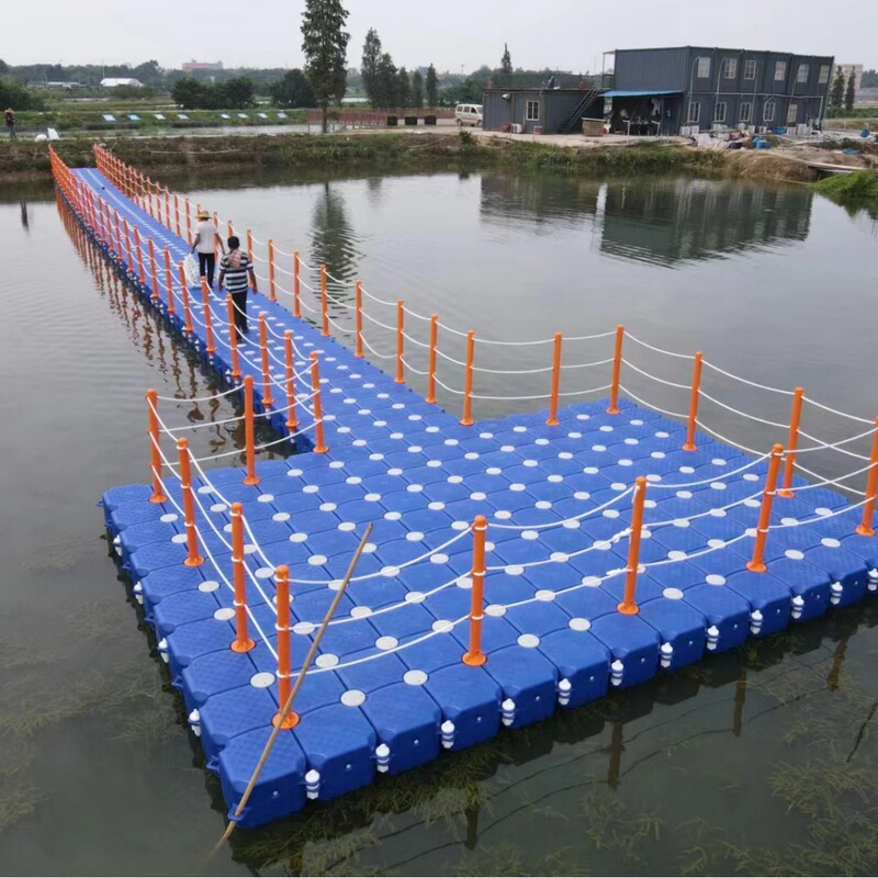 Spliced floating platform on water construction platform on water Dragon Boat Wharf Port Yacht Docking Wharf Spliced floating platform on water construction platform on water Dragon Boat Wharf Port Yacht Docking Wharf