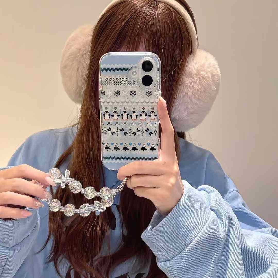 Ins lindo copo de nieve pequeño pingüino adecuado 16ProMax funda para teléfono móvil 14 Apple 15 femenino 13 cadena iphone16P