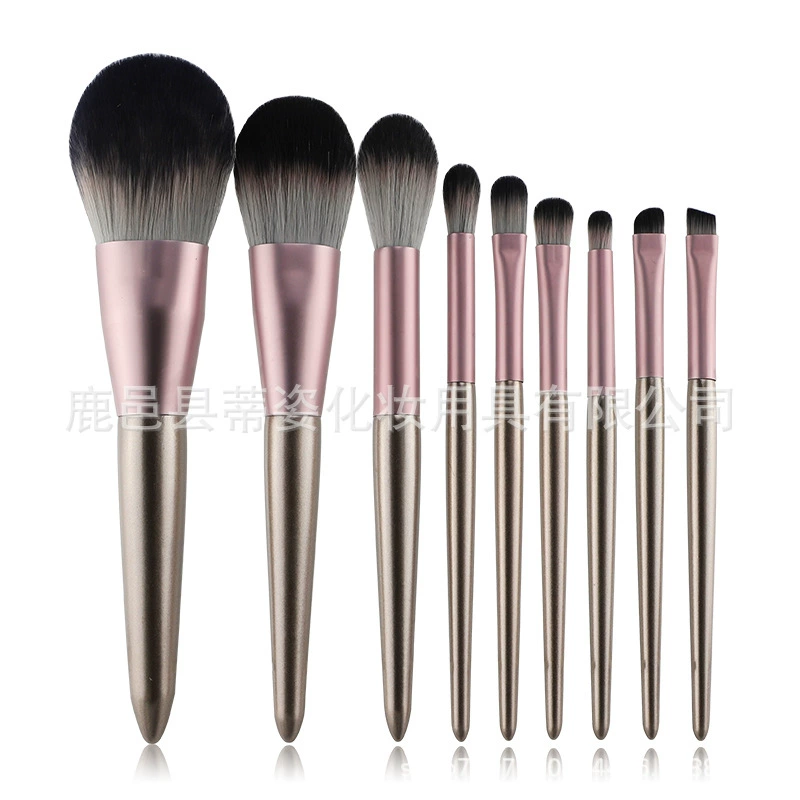 Handheld brush, face blush, highlighter for contouring, 9 pieces