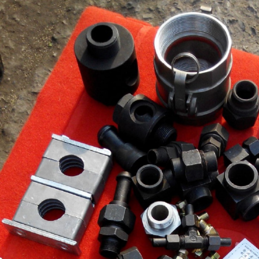 C-WEE-UN端直角可调向接头-美制螺纹O型圈密封