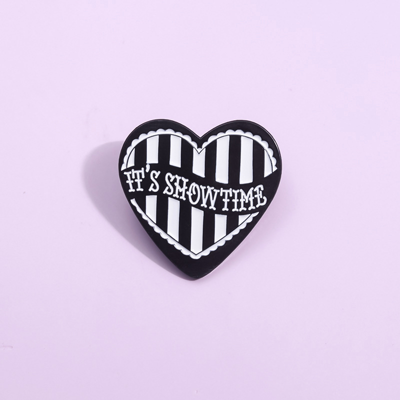 Cartoon Style Pin Book Letter Heart Shape Alloy Stoving Varnish Unisex Brooches display picture 3