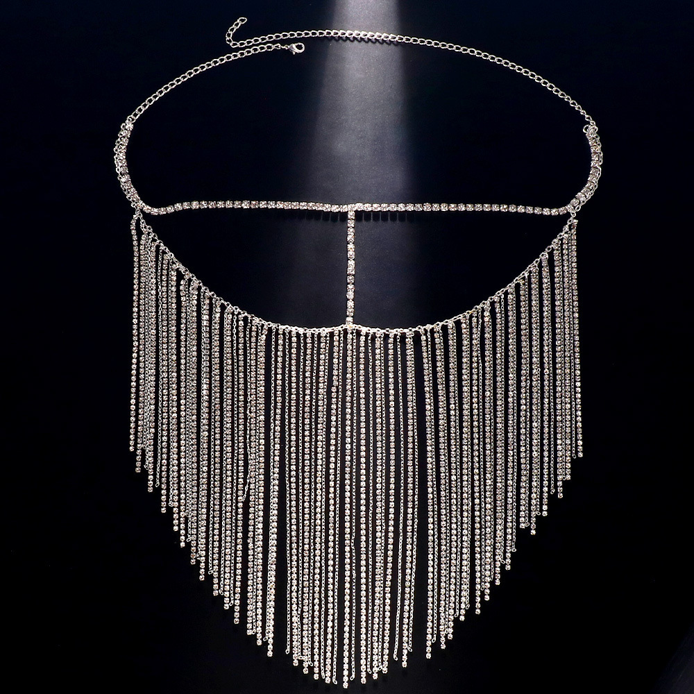 Ventas transfronterizas máscaras de bordas largas máscaras de diamante de Halloween accesorios de espectáculo de escenario máscara femenina