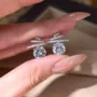 爆闪轨迹独特新款耳钉