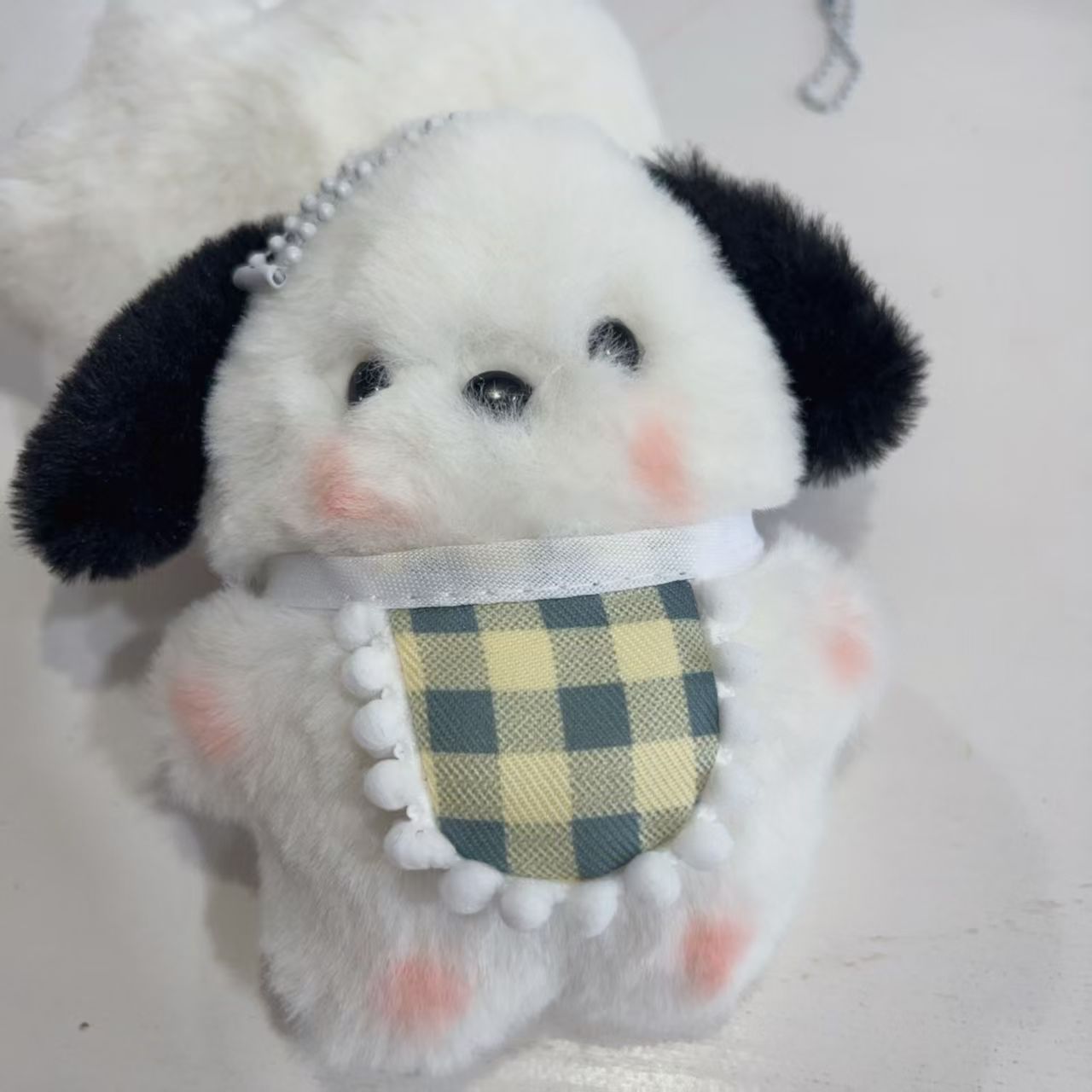 Muñeca de peluche Pacha perro muñeca divertida mini lindos bolsos bolsos de peluche colgantes blush muñeca llaveros