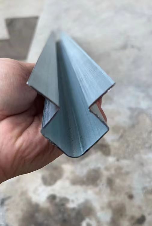 国华通风机箱体包角设备角柱立柱压瓦机风机立柱成型机立柱设备