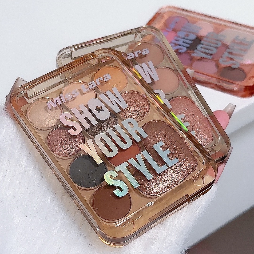 Transfronterizo Miss Lara amor diez colores de sombras de ojos de alto brillo en un disco mate parpadeante impermeable no es fácil quitar el maquillaje disco de sombras de ojos